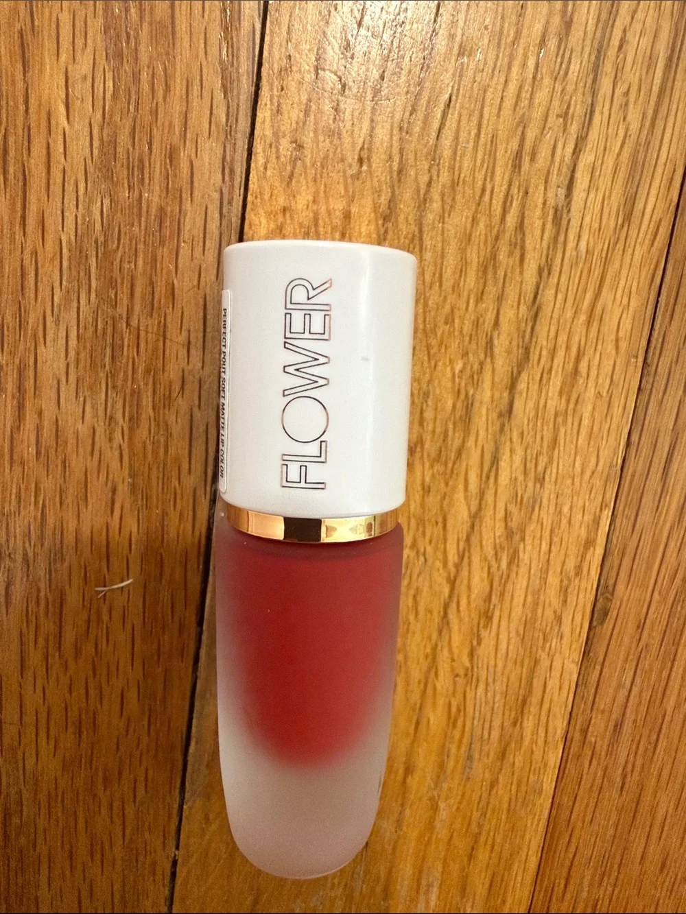 FLOWER BEAUTY by Drew Barrymore Liquid Lipstick — Deep Red - Shade Icon